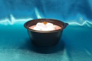 Műanyag gulyás, leveses tál műanyag 0,5 literes fekete (38 ft/db) + választható tetővel