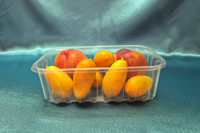 Gyümölcsös műanyag 0,5 kg-os doboz lyukas aljjal (30 Ft/db-tól) - Image 2