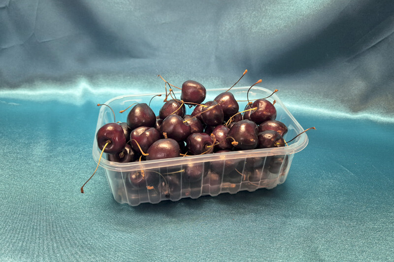 Gyümölcsös műanyag 0,5 kg-os doboz lyukas aljjal (30 Ft/db-tól) - Image 4